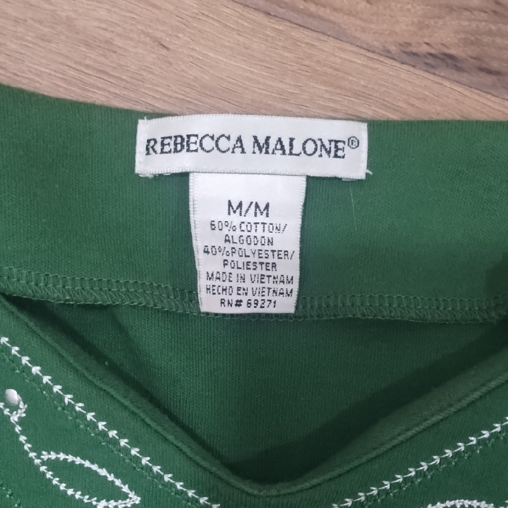 Rebecca Malone Green Top with White Embroidery - Picture 2 of 6